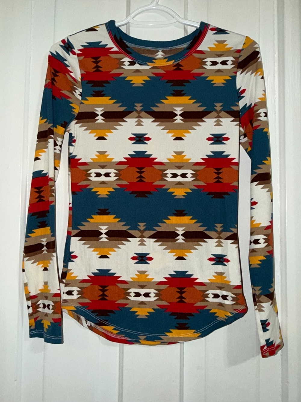 Girls size medium 7/8 shirt Long Sleeve Aztec Print Top - Teal Multi